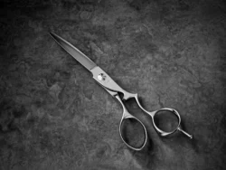 HH11 Tsuku - 5.5 Inches Hair Shears- Wet Cutting Blade with 20 Degree Offset Handle