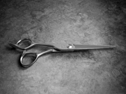 HHVL Mamba - 5.5 Inches - Hybrid Shear with Dry Cutting Properties - Brushed Handle