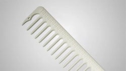 Hanzo Wide Tooth Standard Cutting Comb