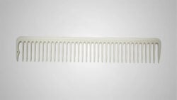 Hanzo Large Wide Tooth Cutting Comb