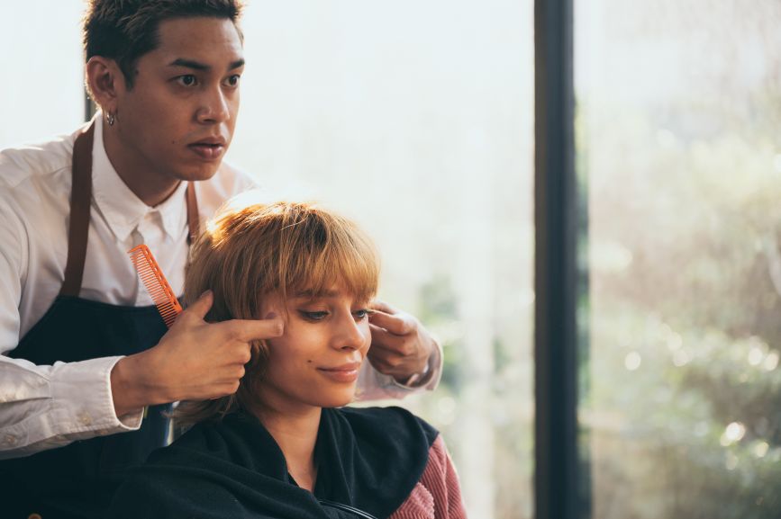 Mastering the Curtain Crop Haircut – A Professional Barber’s Guide