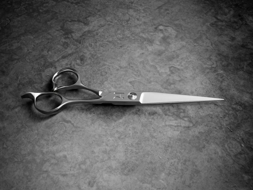 Japanese steel haircutting shears offer precision across premium alloy grades