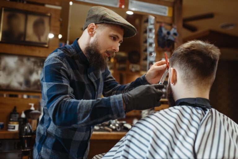 beginner haircutting shears help new barbers build cleaner fade control