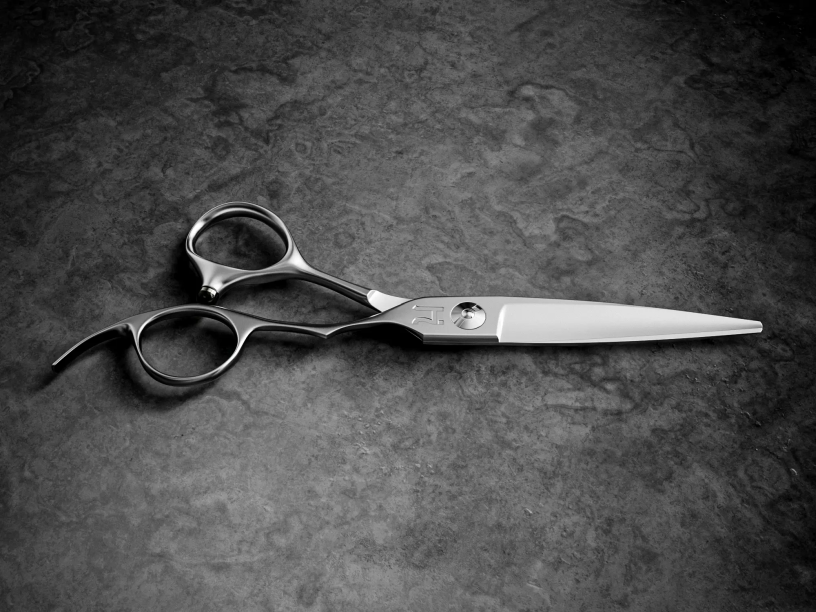 hanzo hair shears feature adjustable tension for clean, controlled cutting
