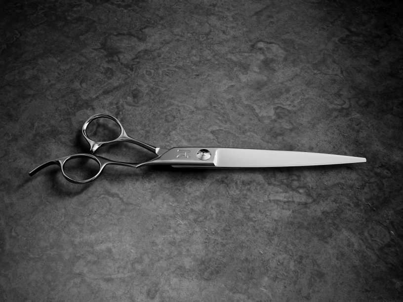 high-end haircutting shears for expert stylist selection