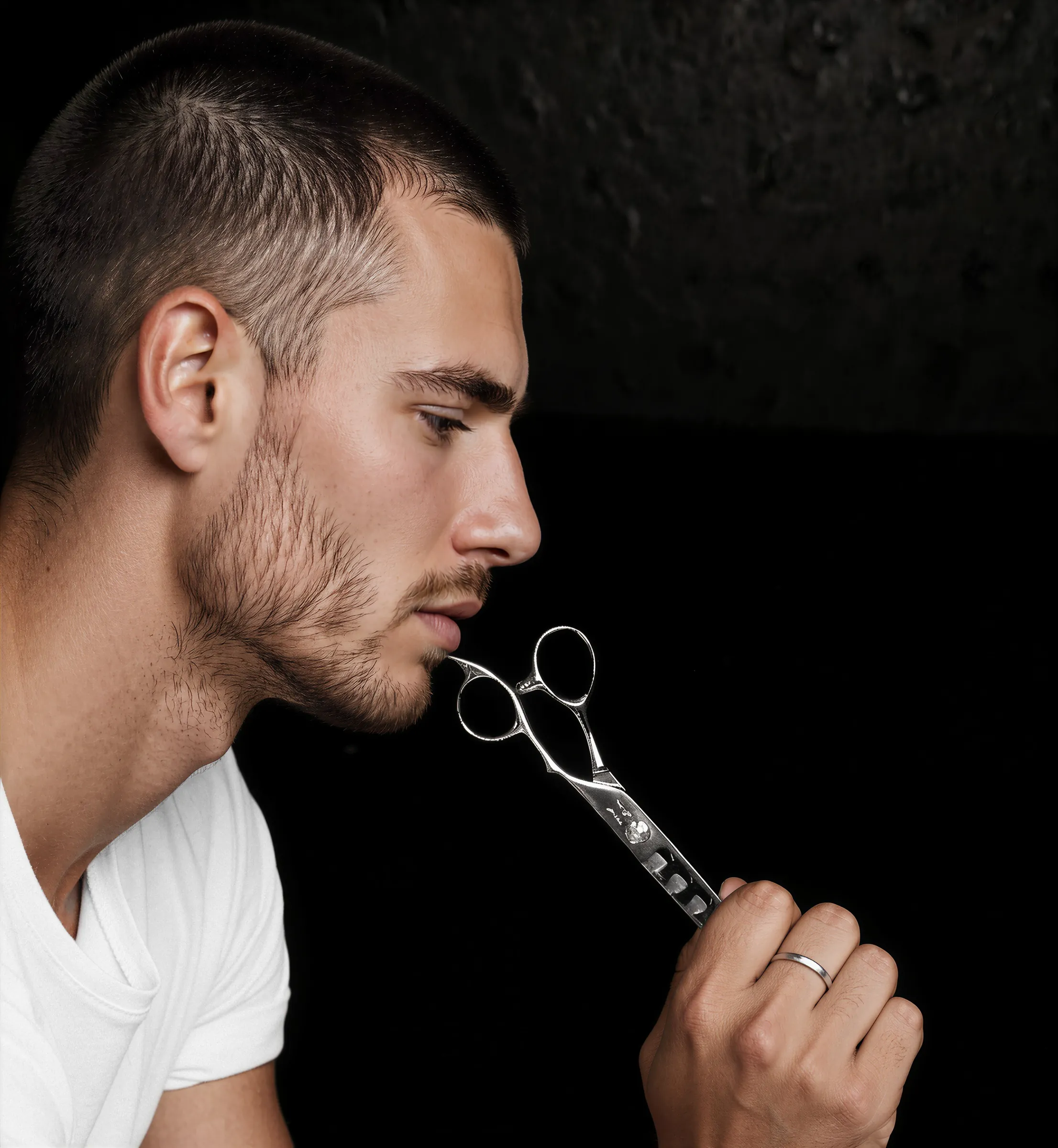 Model in profile with a Hanzo shear